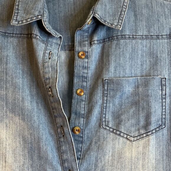 Papermoon size small denim long sleeve dress. No belt included - Picture 3 of 7